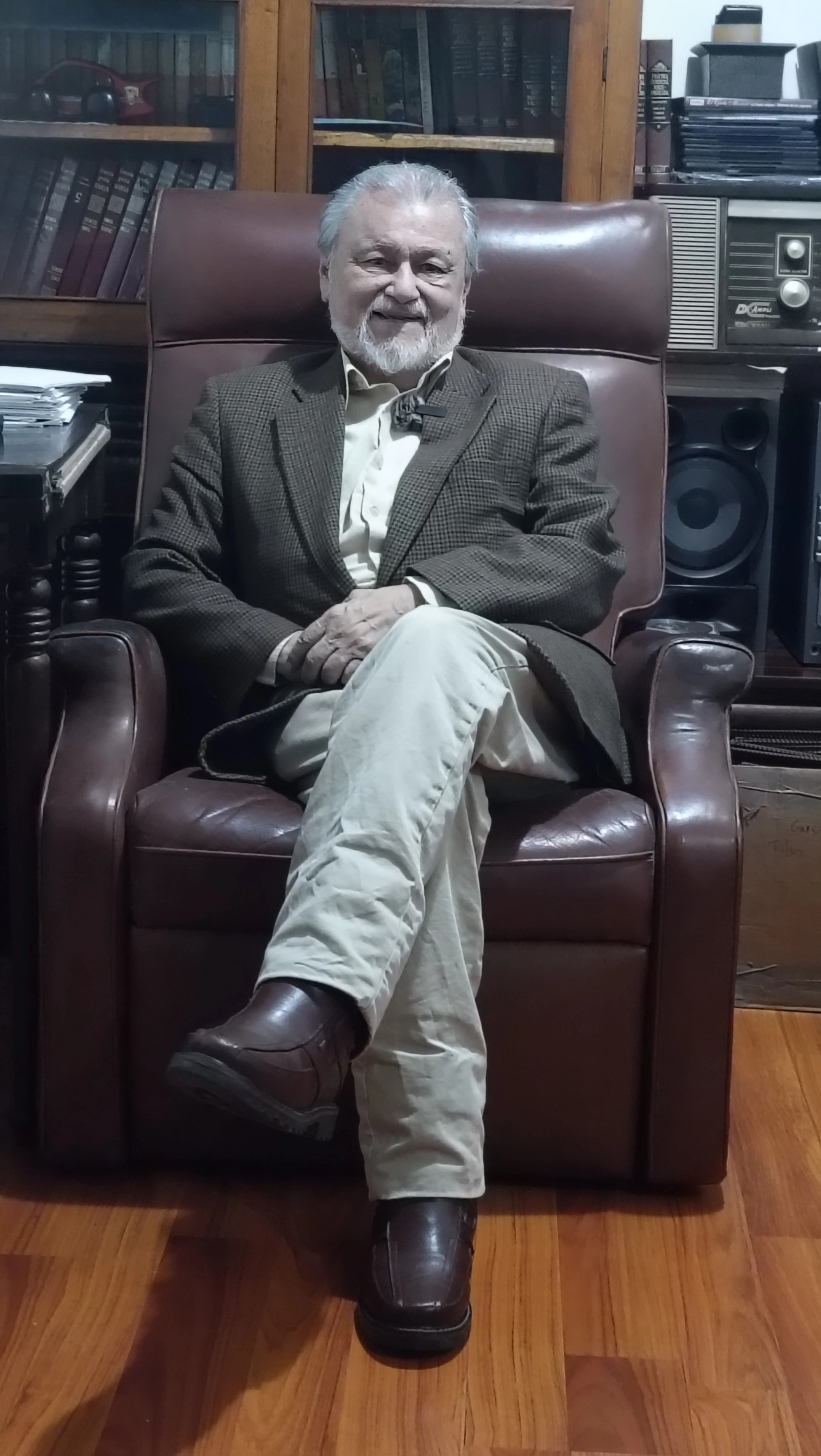 Foto de Dr. Manuel Arámbulo Herrán